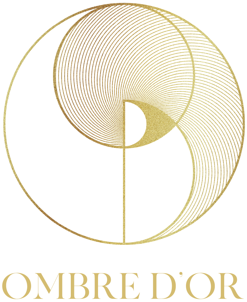 Logo ombre d'or doré. Studio d'architecture d'intérieur et atelier de céramique à Vincennes, près de Paris.